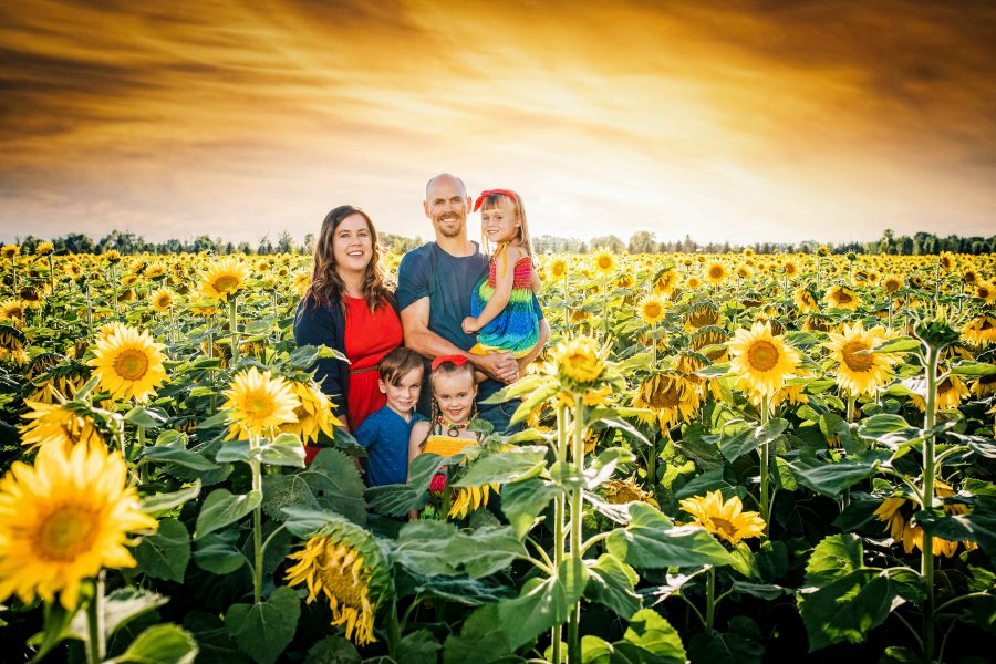 Outdoor family portraits and kid photography in Montana
